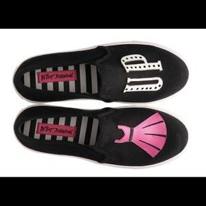 Betsy Johnson Emojo Slip-on sneakers